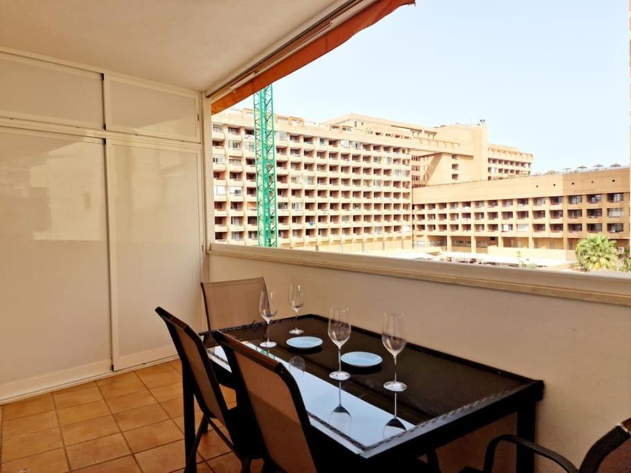 Alcantara Tower 2 Bedrooms فوينخيرولا المظهر الخارجي الصورة